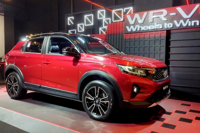 Honda WR-V RS Bekas Punya Harga Menggoda