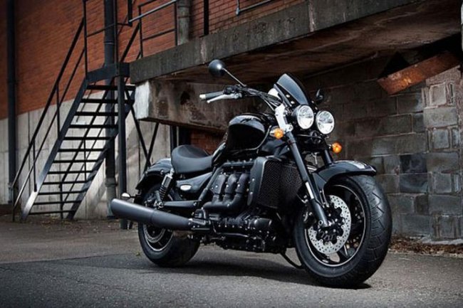 Triumph Recall Rocket 3 Akibat Sistem Pengereman Bermasalah