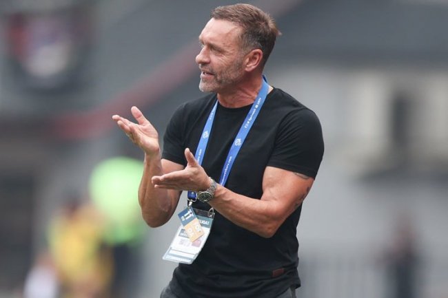 Baru Bergabung Beberapa Hari, Pelatih Persija Sudah Lempar Pujian untuk Gustavo Almeida