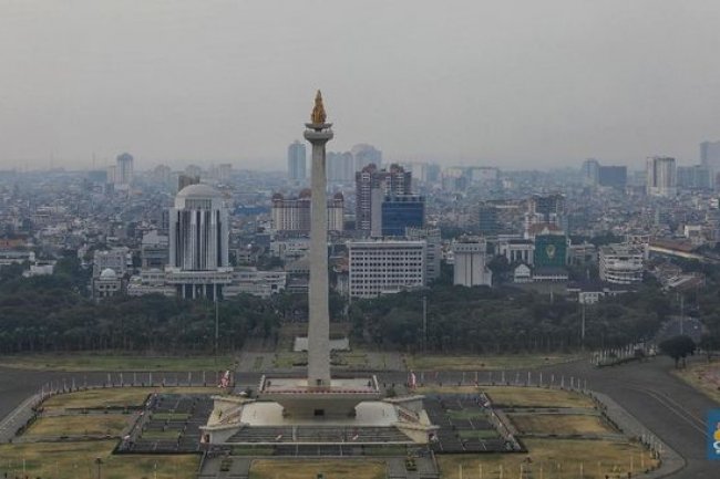 RI Bisa Gagal Jadi Negara Maju, 2 Menteri Jokowi Buka Suara