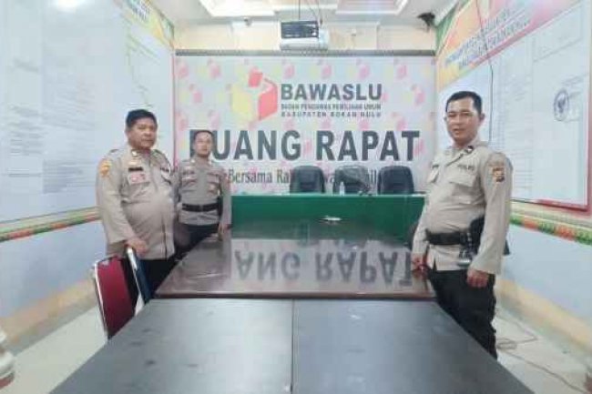 Personil Polres Rohul KRYD, Pastikan Kantor Bawaslu Rohul Aman