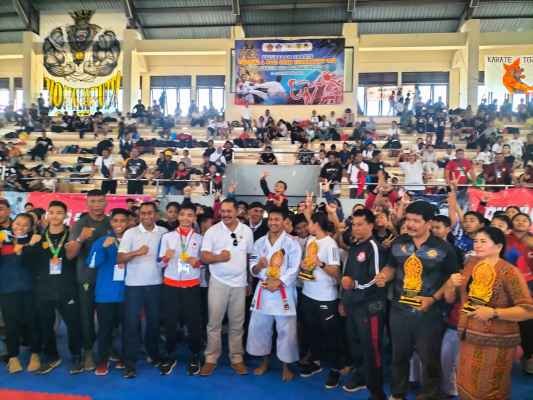 Kapolres Hadiri Kejuaraan Karate Festival Piala Dandim 1610/Klungkung