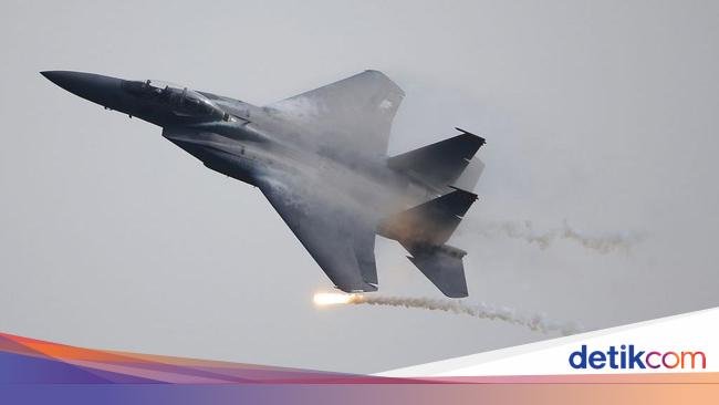 Jet Tempur AS Serang Penyimpanan Senjata di Suriah, 9 Orang Tewas