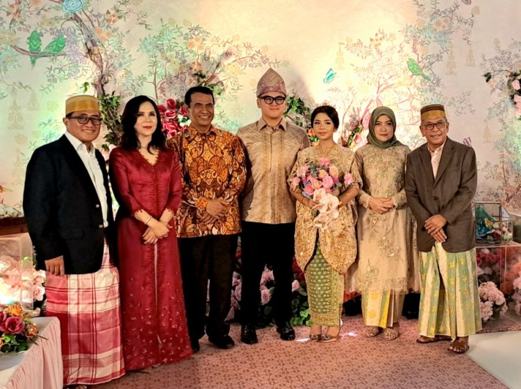 Digadang-gadang Jadi Royal Wedding di Makassar, Tokoh Nasional, Menteri, hingga Ketum Partai Hadiri Resepsi Nikah Anak IAS-IMB