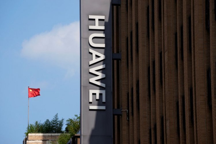 Huawei akan pindahkan operasi mobil pintar ke perusahaan patungan baru