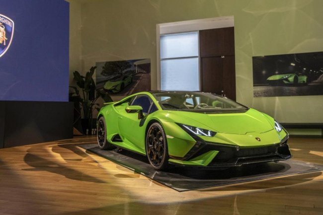 Lamborghini Recall Huracan EVO hingga Tecnica karena Masalah Keamanan di Australia