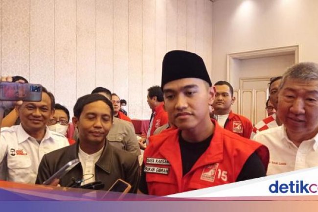 Santainya Jawaban Kaesang saat Ditanya Isu e-KTP hingga Politik Dinasti