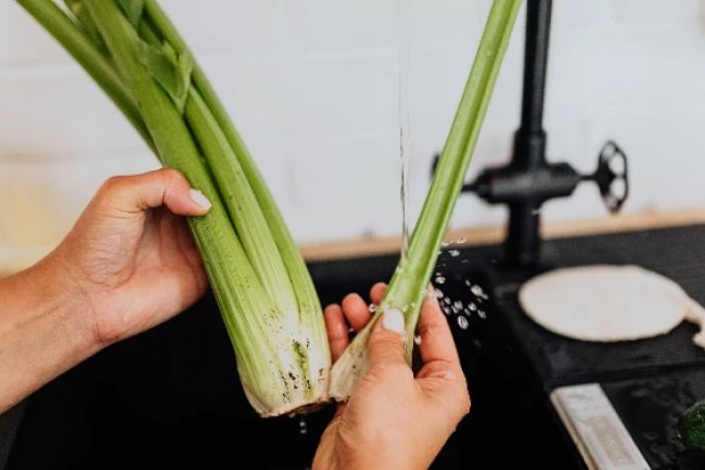 Gunakan Bahan Ini untuk Kurangi Gejala Perih Asam Urat