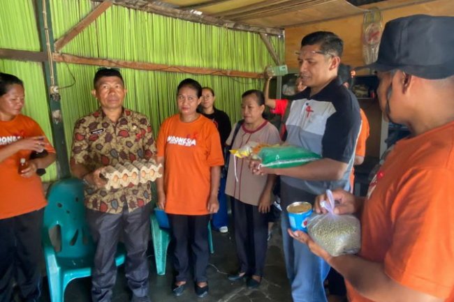 Dukung ODHIV di Belu dengan Paket Sembako
