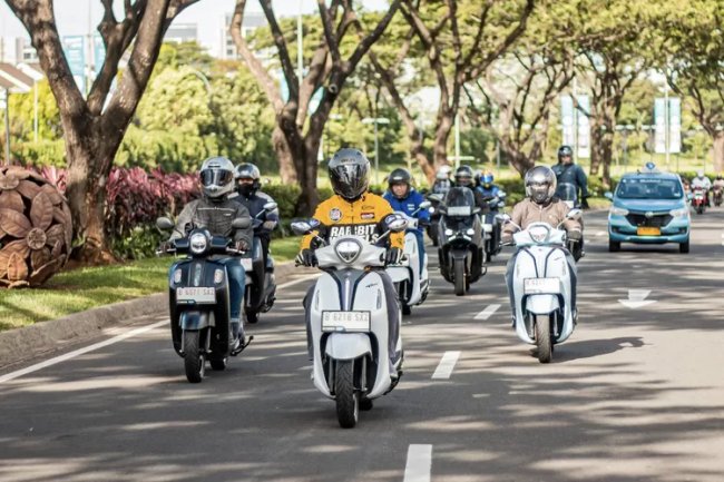 Kembali Ukir Sejarah, Motor Yamaha Boyong 5 Piala di Ajang Penghargaan Bergengsi