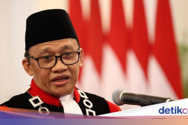 Intip Isi Garasi Hakim MK Baru Ridwan Mansyur, Cuma Punya Mobil Semata Wayang