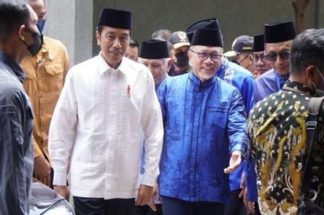 Zulhas Klaim Jokowi Gabung PAN, Rocky Gerung Beri Sindiran Menohok: Pendangkalan Partai