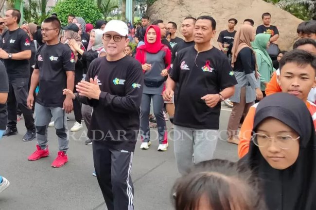 Pj Bupati Ajak Masyarakat Hidup Sehat Pada Peringatan Hari AIDS Sedunia