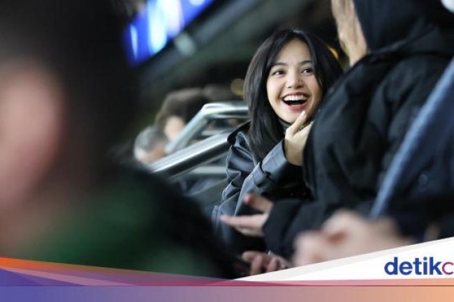 Lisa BLACKPINK Nongkrong Bareng Pewaris Samsung di Thailand