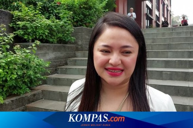Klarifikasi Marshanda soal Fotonya dengan Vicky Prasetyo