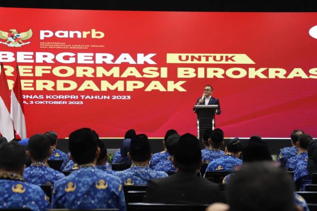 Nasib Tenaga Honorer Bergantung Aturan Turunan UU ASN