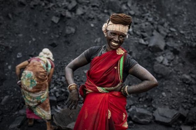 Impor India Cs Ambles, Batu Bara Terkoreksi 4 Hari Beruntun