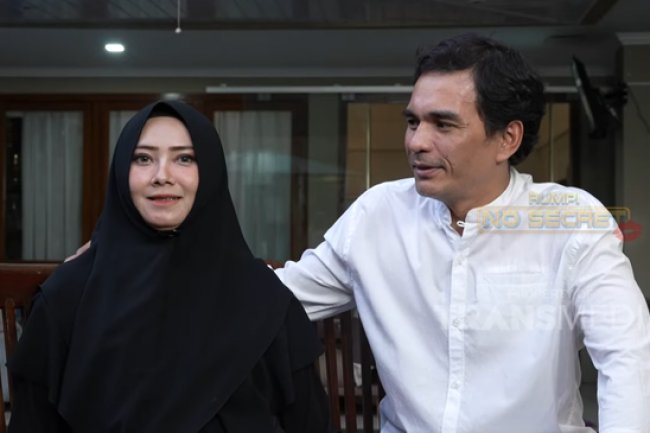 Kabar Teddy Syach dan Istri yang Lebih Muda 7 Th, Perbedaan Usia Bukan Masalah