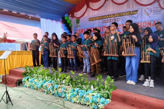 Tari Kreasi Hingga Nyanyi Bahasa Isyarat Warnai Peringatan Hari Disabilitas Internasional 2023