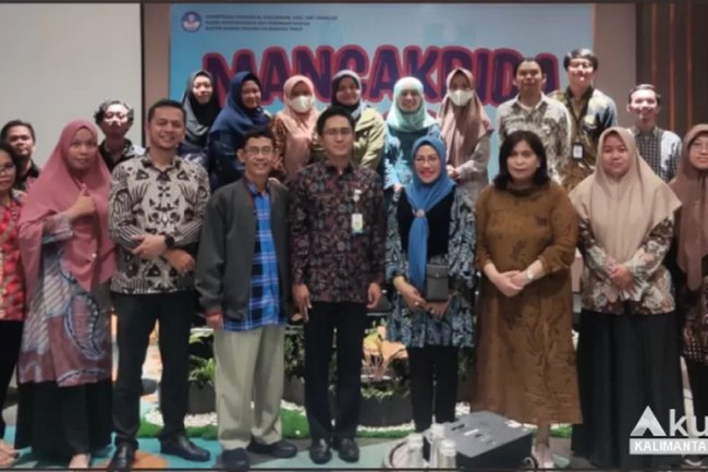 Teknologi Informasi (TI) dalam Dunia Kerja: Menyelami Dampak Positif dan Negatifnya