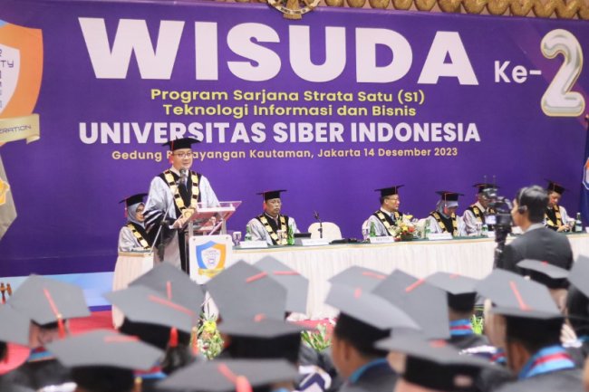 Wisuda ke-2, Mahasiswa Cyber University Sabet Beragam Prestasi Nasional dan Internasional