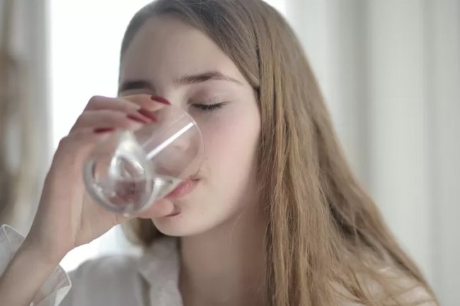 Menjaga Ginjal Tetap Sehat dengan 4 Minuman Berkhasiat