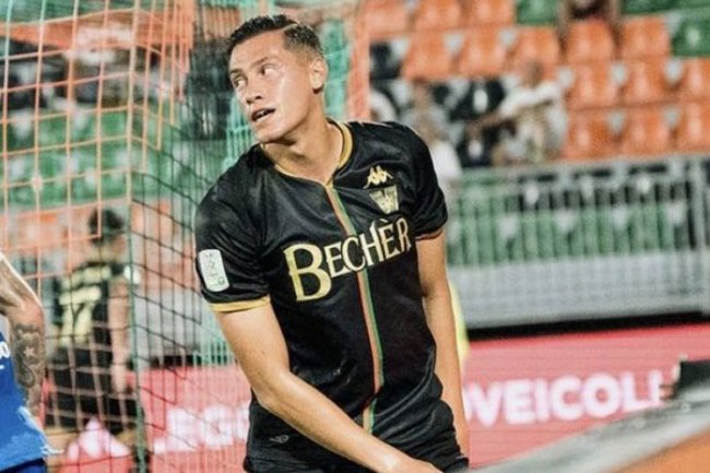 Jay Idzes Rampung Jalani Sumpah Sebagai Warga Negara Indonesia