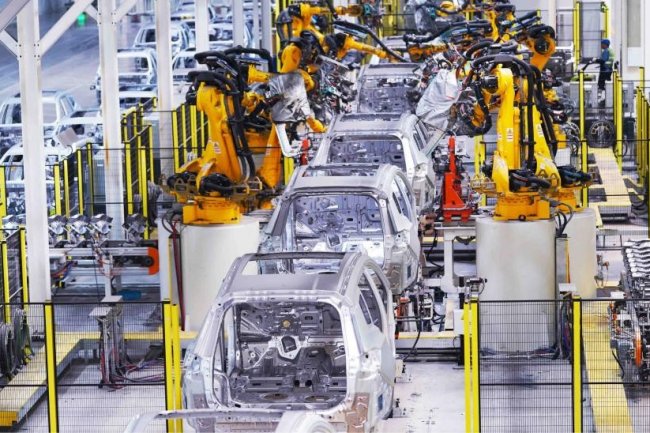 Pabrikan Jepang Gelontorkan Investasi Kendaraan Listrik di Thailand