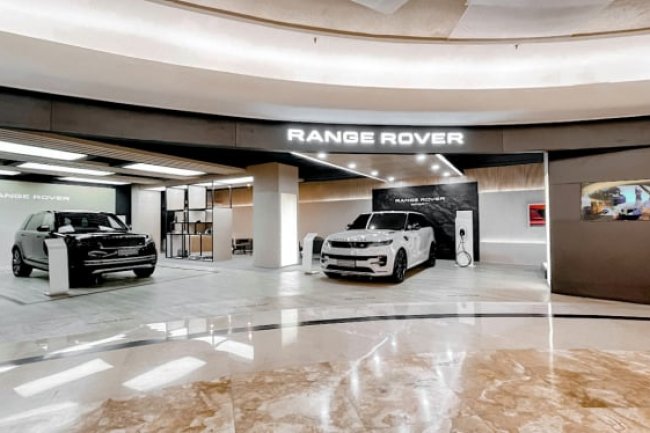 Range Rover Tawarkan Pilihan Mobil untuk Generasi Muda