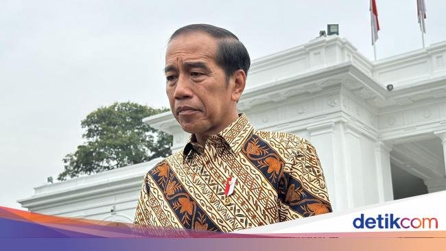 Jokowi Buka Suara soal Agus Rahardjo Cerita 'Hentikan Kasus e-KTP'