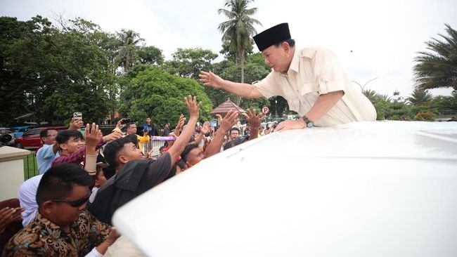 Prabowo Ingin Indonesia Mandiri Bisa Produksi Jip, Sedan hingga Pikap