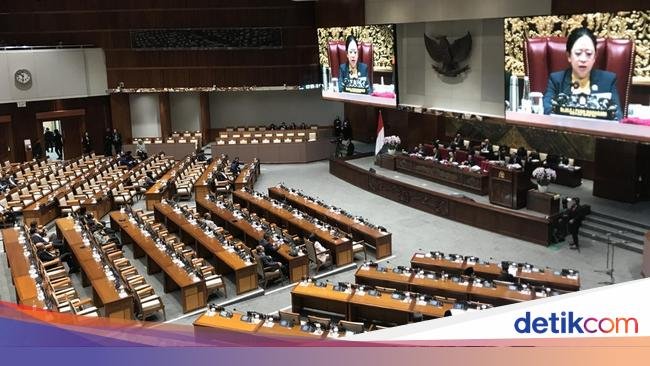 159 Anggota DPR Hadiri Rapat Paripurna Penutupan Masa Sidang Akhir Tahun