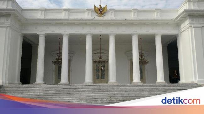 Jokowi Lantik Kepala BNN dan Saksikan Pengucapan Sumpah Hakim MK Hari Ini