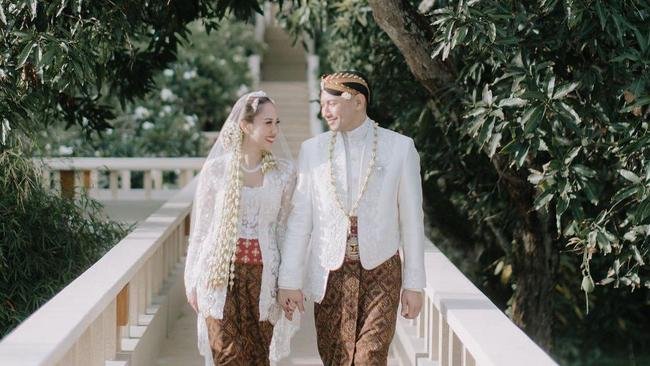 Cerita di Balik Busana Akad Nikah BCL & Tiko, Desainer Sempat Kaget Karena Ini