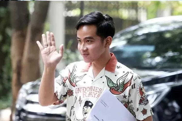 Respon Santai Gibran Terhadap Gelar 'Alumnus UGM Paling Memalukan' untuk Jokowi: Biar Warga yang Menilai