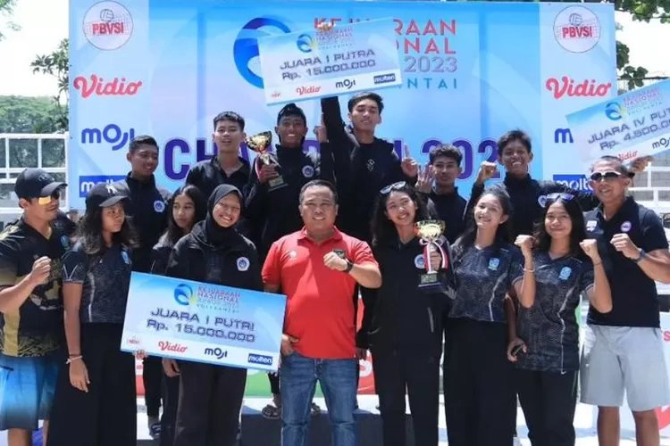 Tim Putra dan Putri Jawa Timur Berhasil Meraih Gelar Juara dalam Kejurnas Bola Voli Pantai Junior 2023