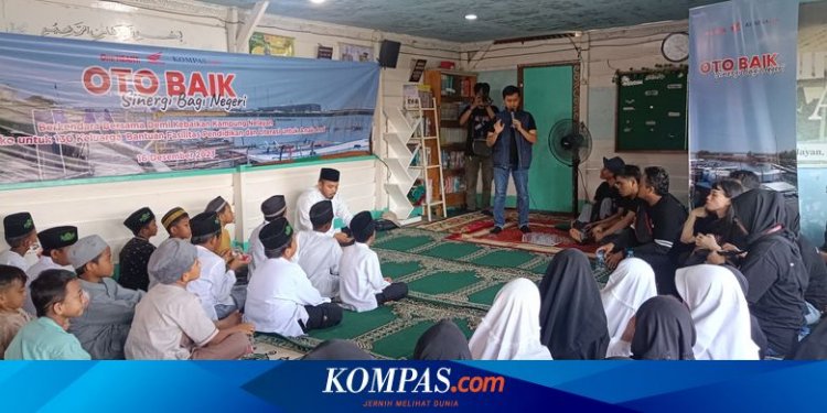 Otobaik, Berbagi Kebaikan dengan Warga Kampung Kamal Muara
