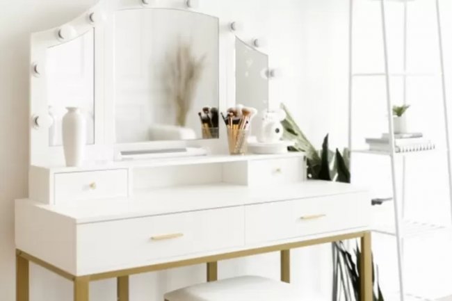 Intip 3 Tips Memilih Meja Rias yang Estetik dan Juga Stylish Abis