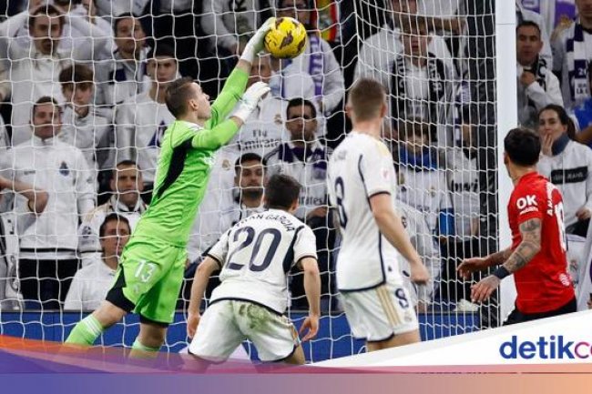 Tangguhnya Lini Belakang Madrid