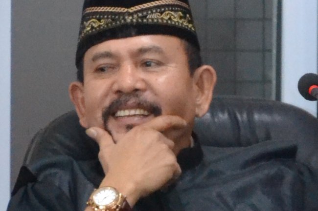 KI Sumbar Dibekukan Gubernur, Presiden KI Sumatera, Zufra Irwan Minta KI Pusat Cabut Predikat Sumbar Informatif