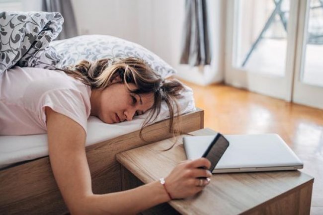 Jadi Kaum Rebahan Sejak Muda, Hati-Hati Kena Kanker Pankreas