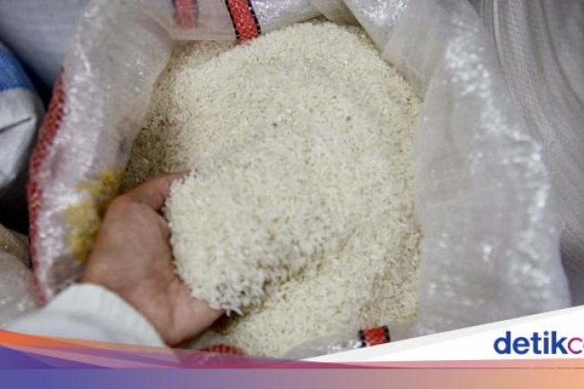 Harga Beras dan Inflasi Turun Disebut Berkat Bantuan Pangan