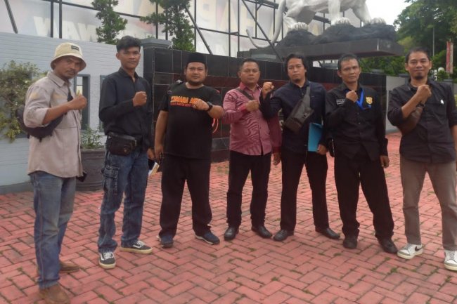 Peristiwa Pelemparan Besi Terhadap Wartawan, Pimum Kopatasnews ; Kami Berharap Polisi Mengimplementasikan UU Pers