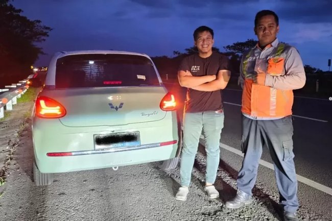 Ridwan Hanif Lakukan Hal Diluar Nalar pada Wuling Binguo EV Miliknya, Sultan Mah Bebas!