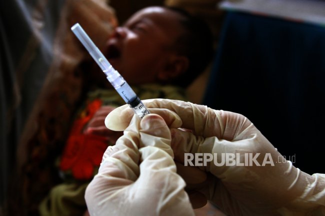 Pakar: Orang Tua tak Perlu Khawatir Bila Terlewat Jadwal Imunisasi