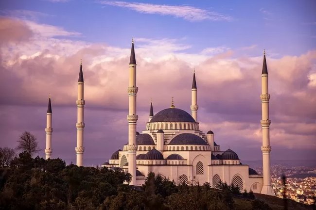 5 Peristiwa Bersejarah di Bulan Rajab, Ada Isra Miraj hingga Pembebasan Baitul Maqdis