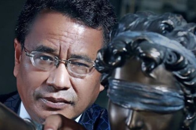 Hotman Paris 'Jewer' Pejabat yang Sebut Diskotek Hiburan Orang Kaya