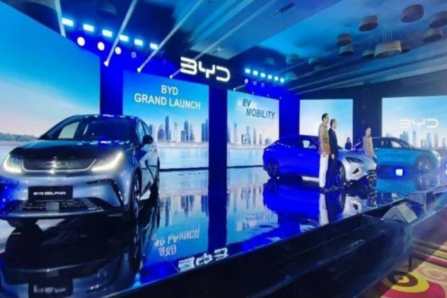 BYD Tak Kunjung Umumkan Harga 3 Mobil Listrik untuk Indonesia, Kenapa?