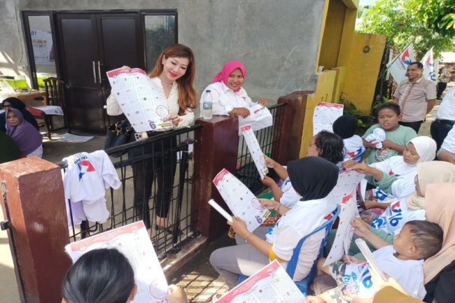 Temui Warga Tapos, Caleg Perindo Yenti Serap Aspirasi soal UMKM hingga Air Bersih