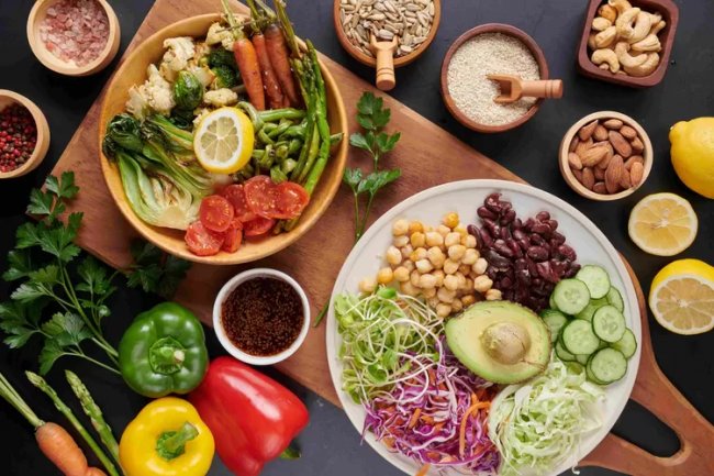 10 Makanan Peningkat Dopamin dan Cara Meningkatkan Hormon Kebahagiaan Secara Alami